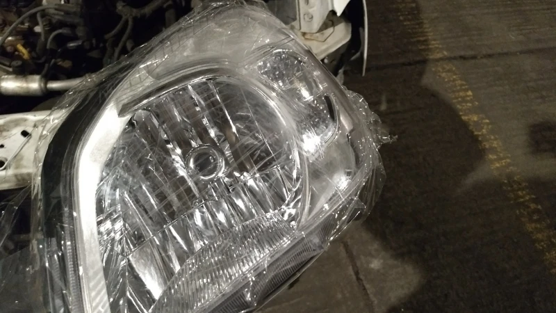 Faro Principal Derecho Con Fondo Cromado Depo Para Chevy C3 - Imagen 8