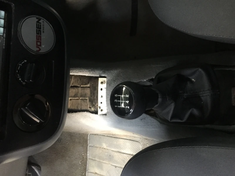 Cubrepolvo Con Perilla De Palanca De Velocidades Con Base Cuadrada Para Pointer G3, G4 - Imagen 9