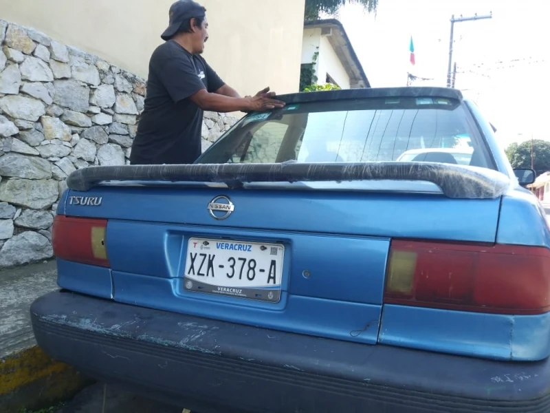 Spoiler Trasero De Cajuela Con Luz De Freno Para Tsuru 2, 3 - Imagen 7