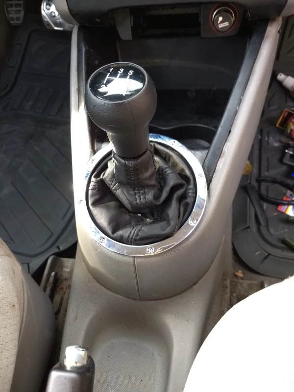 Cubrepolvo Con Perilla De Palanca De Velocidades De Base Redonda Cromada Para Pointer G3, G4, Polo, Lupo - Imagen 9