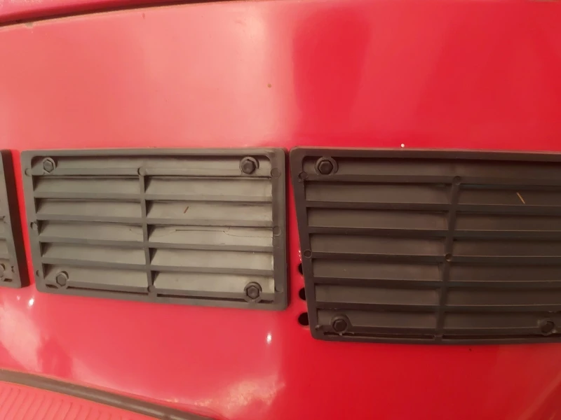 Juego De Rejillas De Tapa De Motor Color Negro Para VW Sedan 1600, 1600i - Imagen 11