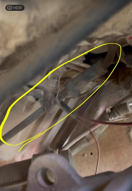 Tubo Principal Metálico De Gasolina Para VW Sedán 1600i - Imagen 6