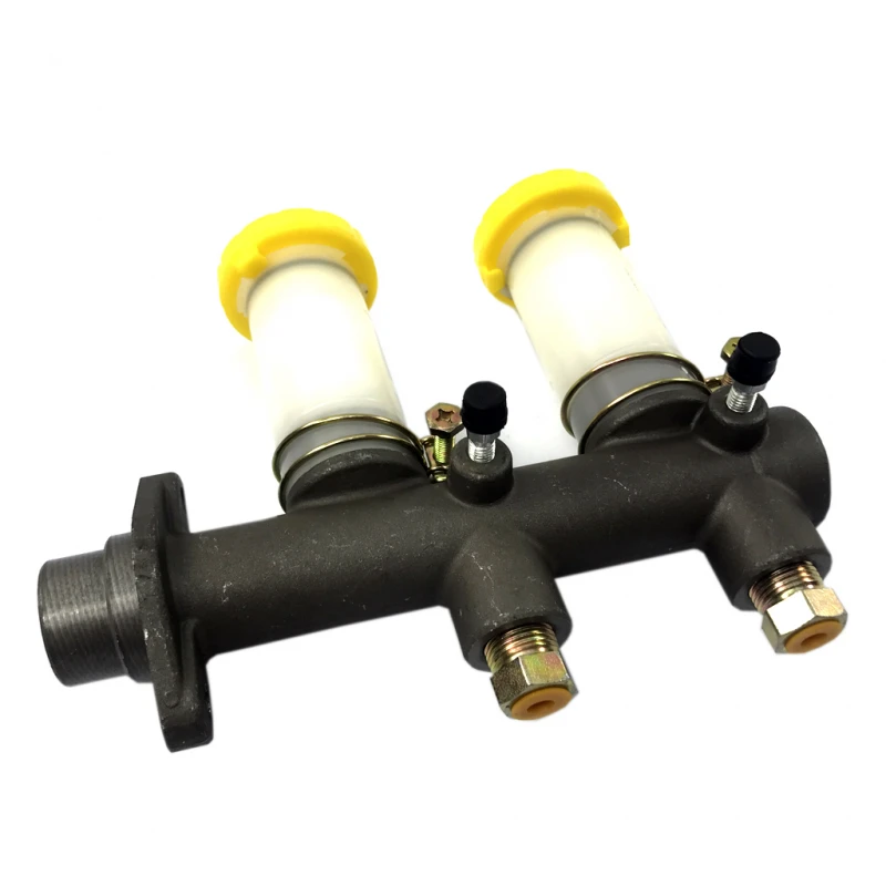 Cilindro Maestro De Frenos Con Doble Depósito Y Salida 7/8 De Pulgada FP Para Datsun A10