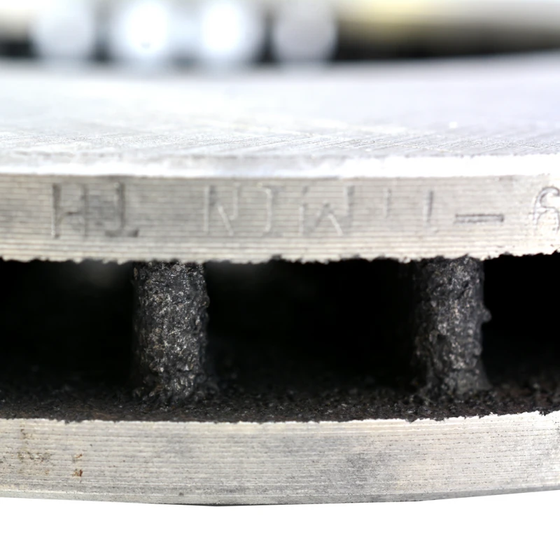 Disco Ventilado De Freno Delantero FP Para NP 300 2.4, Frontier D22 2.4, D21 2.4, Urvan 2.4 - Imagen 6