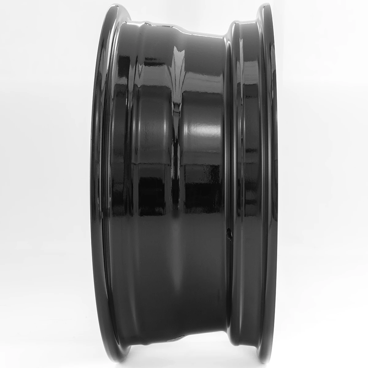 Juego De 4 Rines De 14" Color Plata Con Aro Interior Negro Auto Magic - Imagen 5