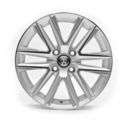 Juego De 4 Rines De 15" Con Centro Toyota En Tono Plata De 4 Birlos Para Auto Magic