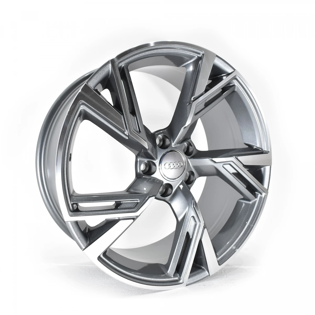 Juego De 4 Rines De 19" Con Centro De Audi Color Gris Plata Auto Magic - Imagen 3