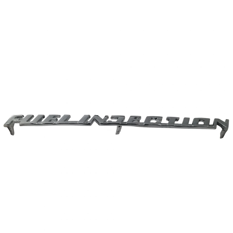 Letrero Cromado Para Tapa De Motor De VW Adherible "Fuel Injection" - Imagen 2