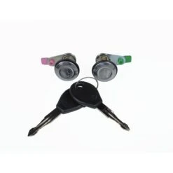 Par De Cilindros De Chapa De Puertas Para Tsuru 3