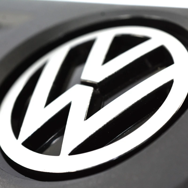 Tapa Del Motor Superior Con Emblema VW 1.6 Original Para Vento 1.6, Polo 1.6 - Imagen 8